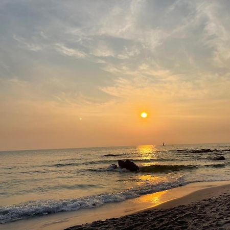 Varietyd-Dayhostel Huahin Ngoại thất bức ảnh