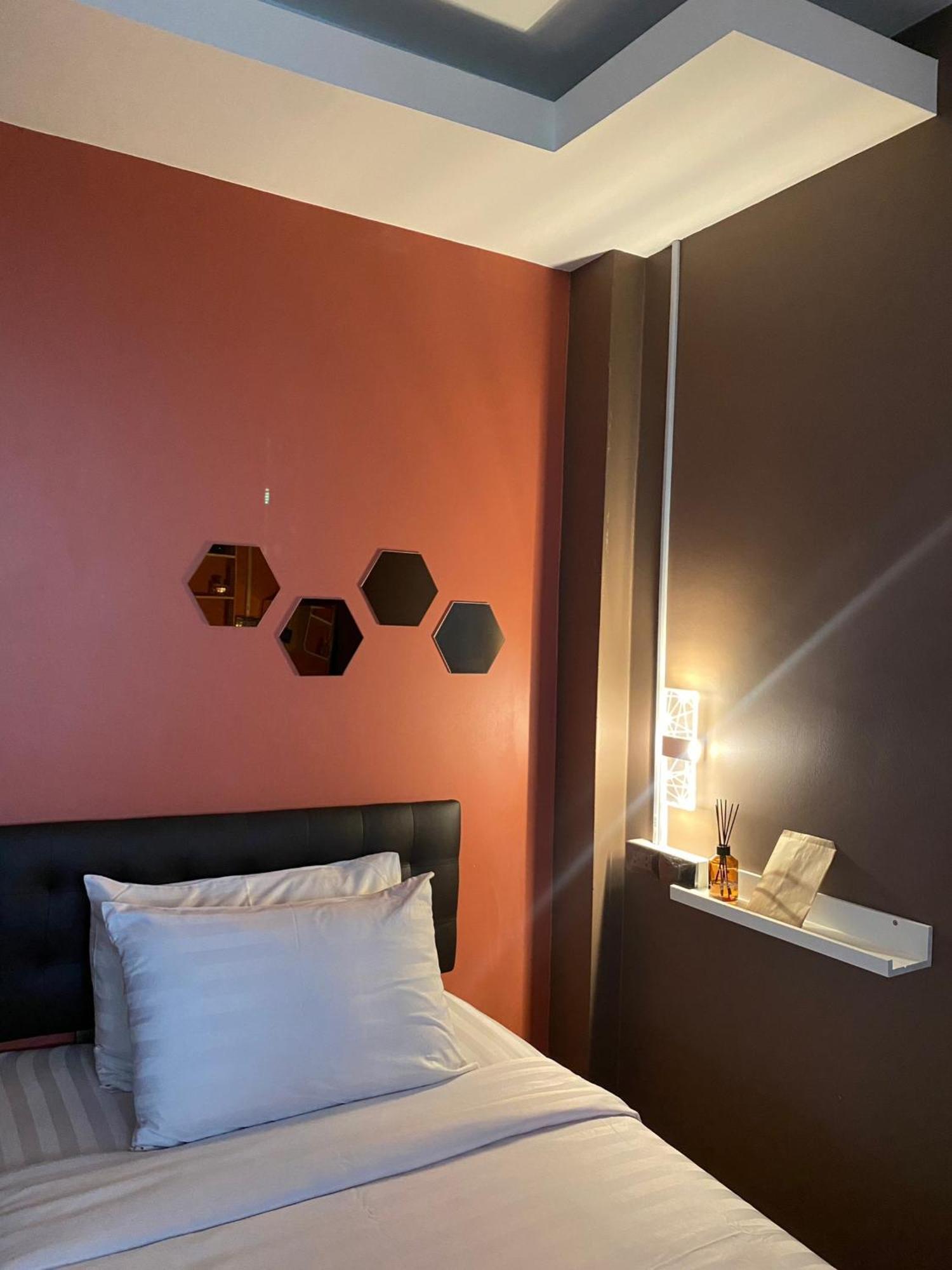 Varietyd-Dayhostel Huahin Ngoại thất bức ảnh